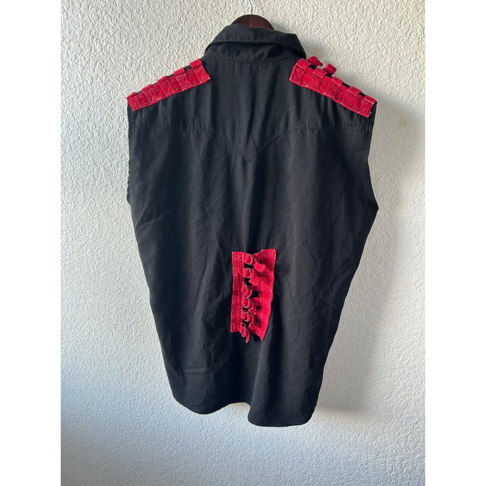 SHRINE Hollywood California Sleeveless Black Red Studded Vest Top M Goth Grudge - Picture 3 of 12
